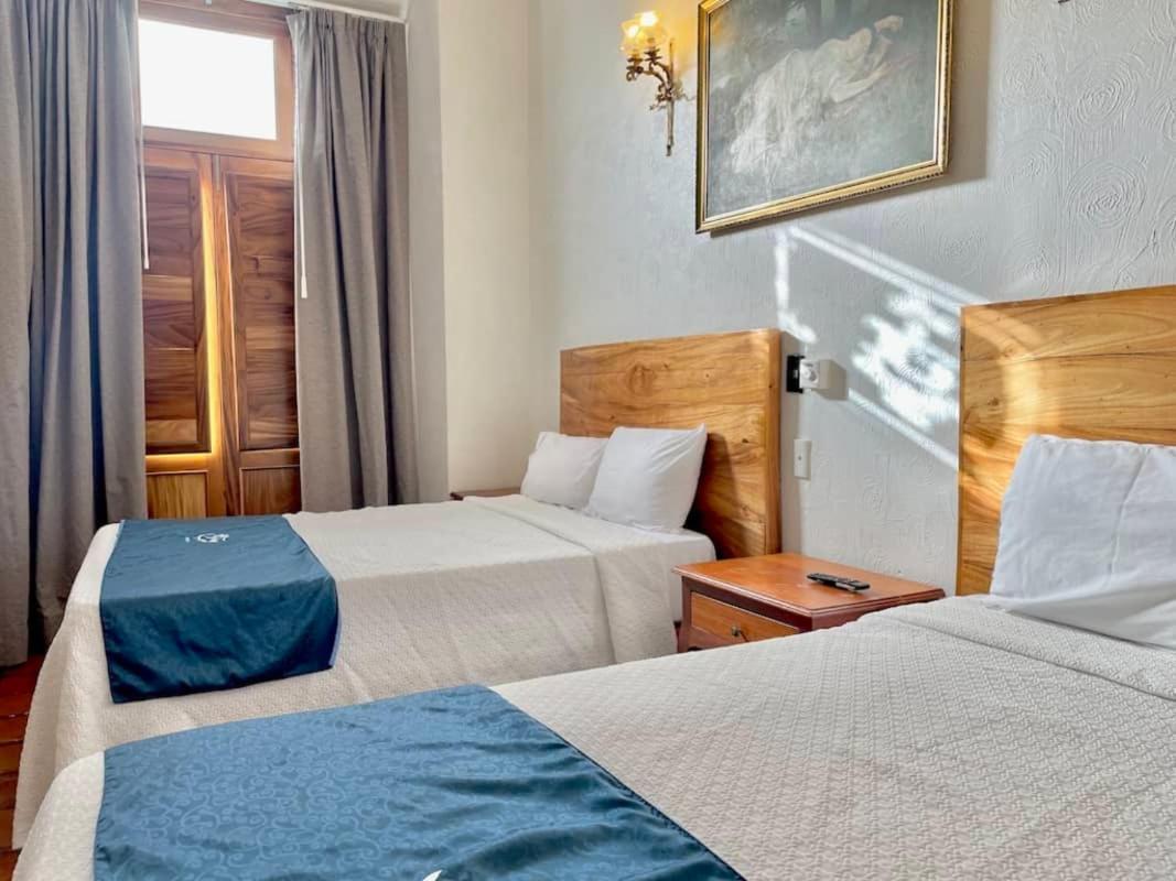 Hotel Frances Guadalajara Eksteriør billede