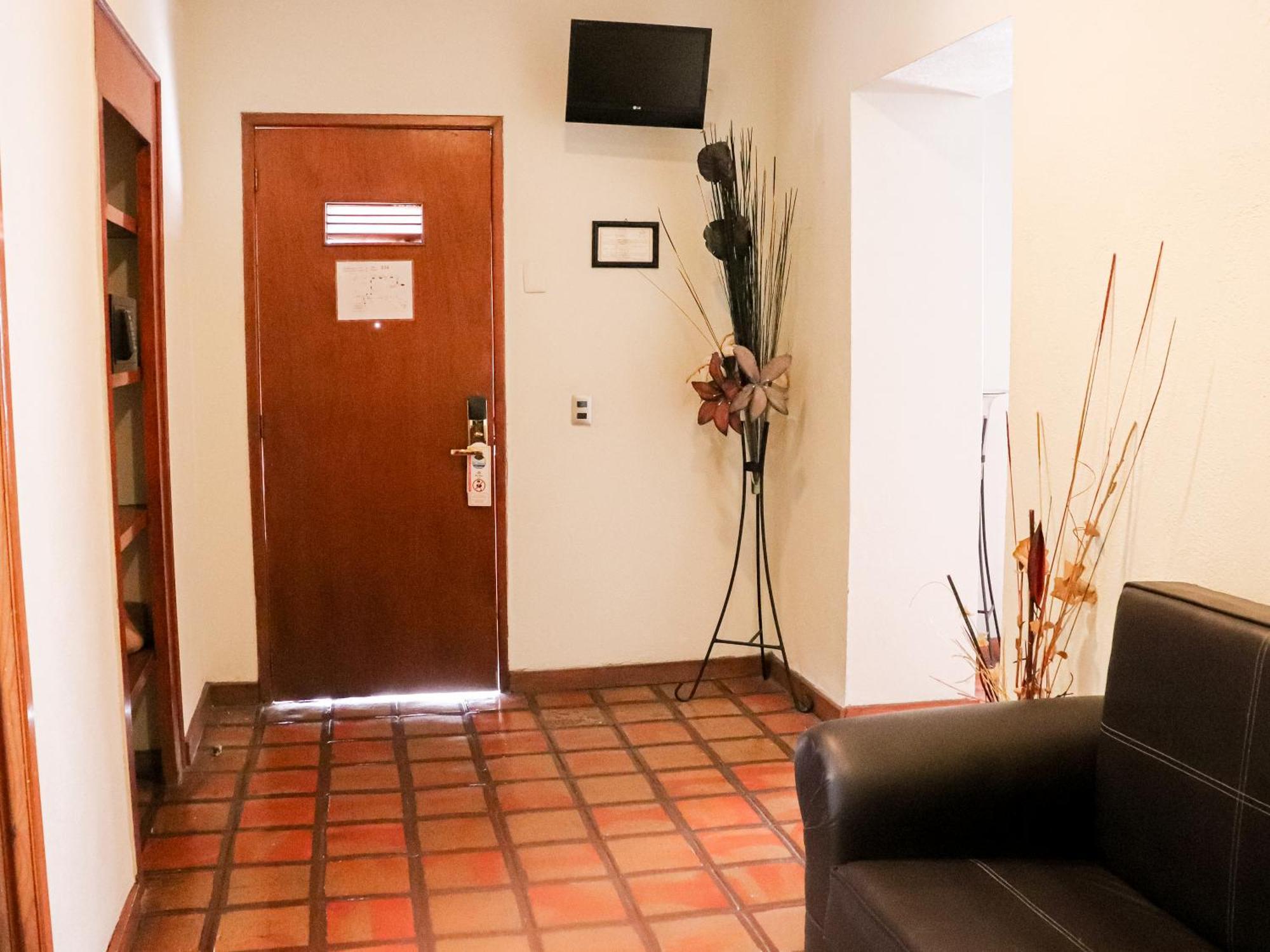 Hotel Frances Guadalajara Eksteriør billede