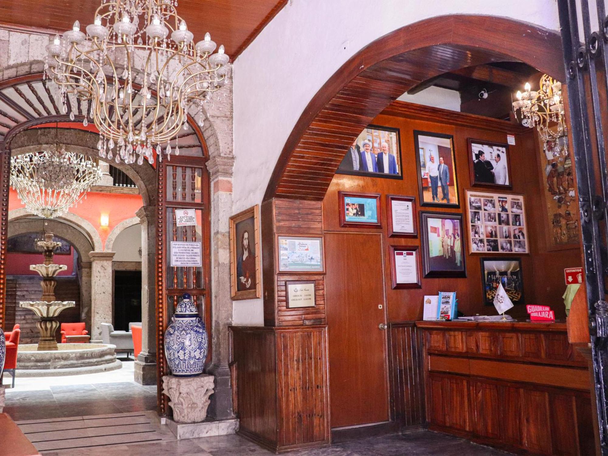 Hotel Frances Guadalajara Eksteriør billede