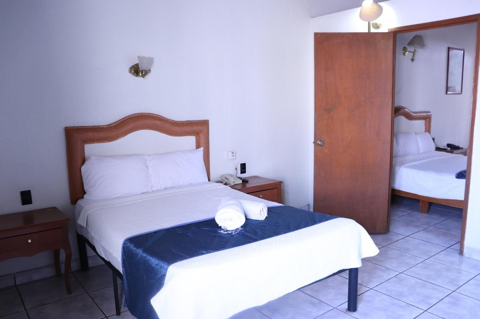 Hotel Frances Guadalajara Eksteriør billede