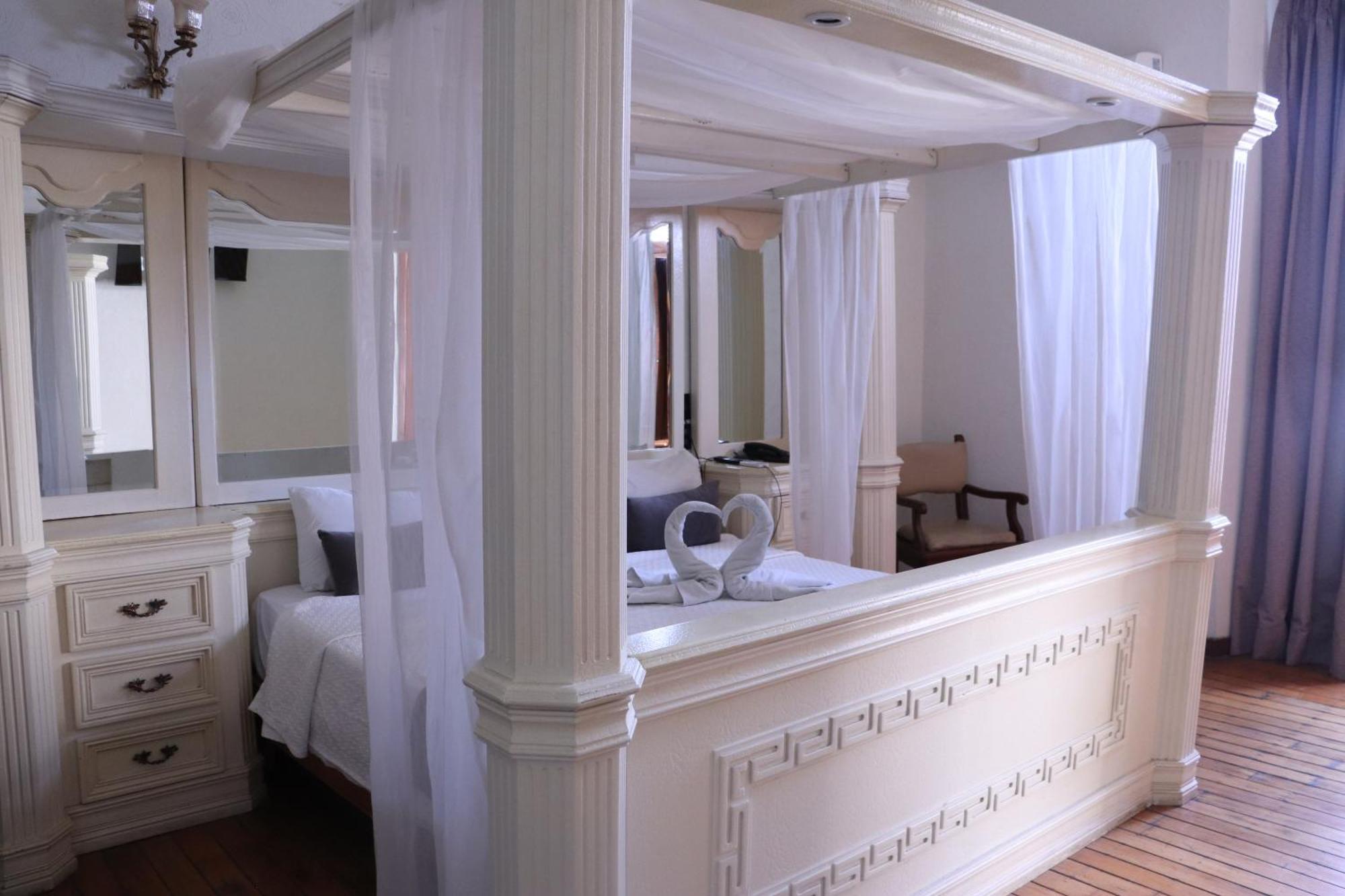 Hotel Frances Guadalajara Eksteriør billede